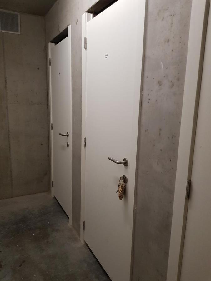Koksijde Zeedijk La Digue 102 Appartement Met Garage - Lateraal Zeezicht Luaran gambar